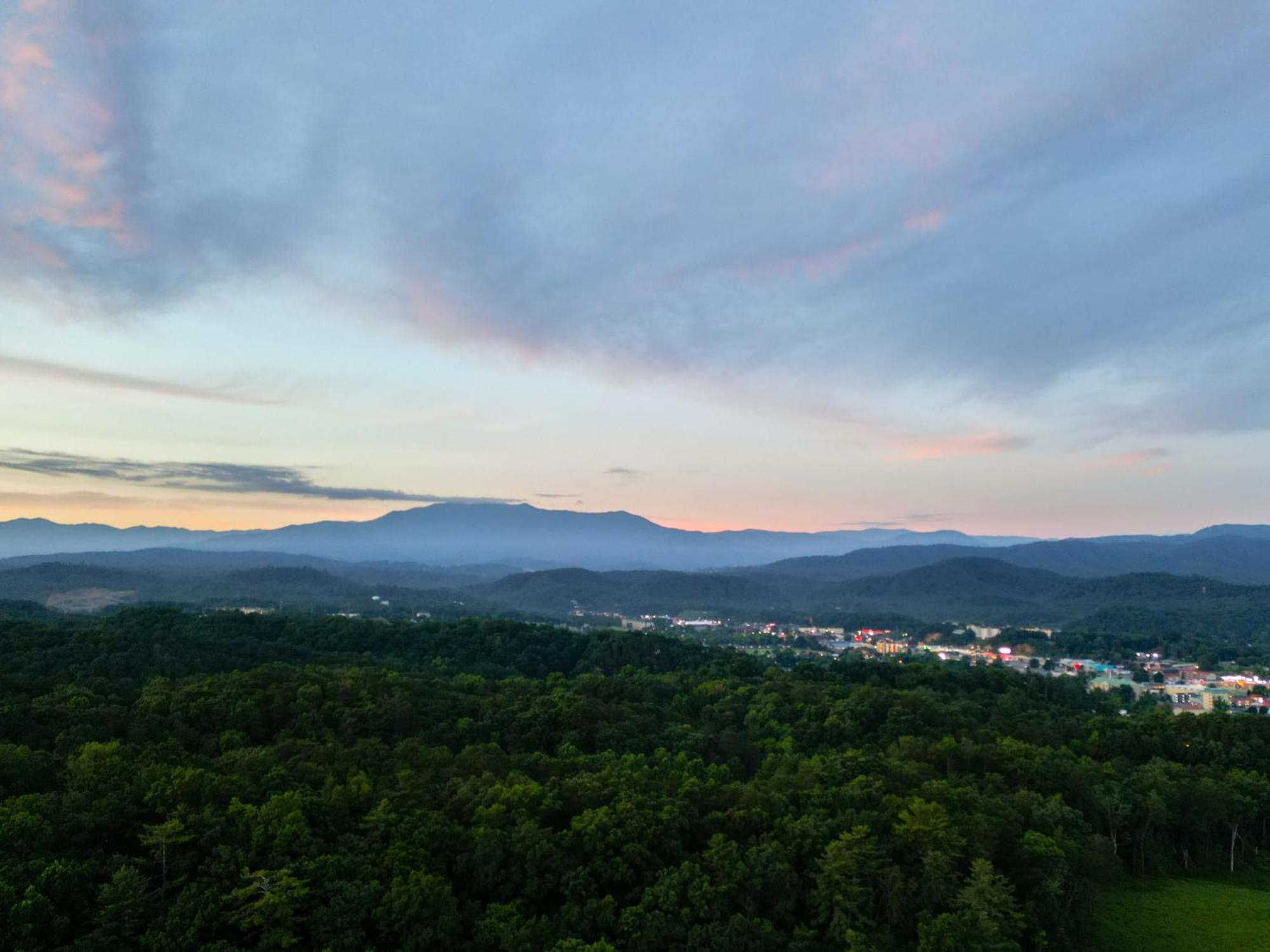 Staybridge Suites Pigeon Forge - Smoky Mtns By Ihg Екстериор снимка